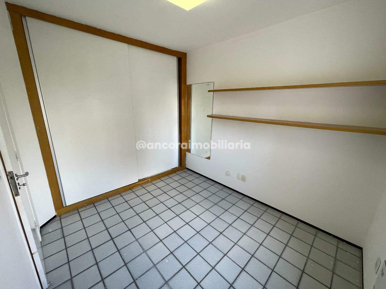 Apartamento para aluguel no Parnamirim: 
