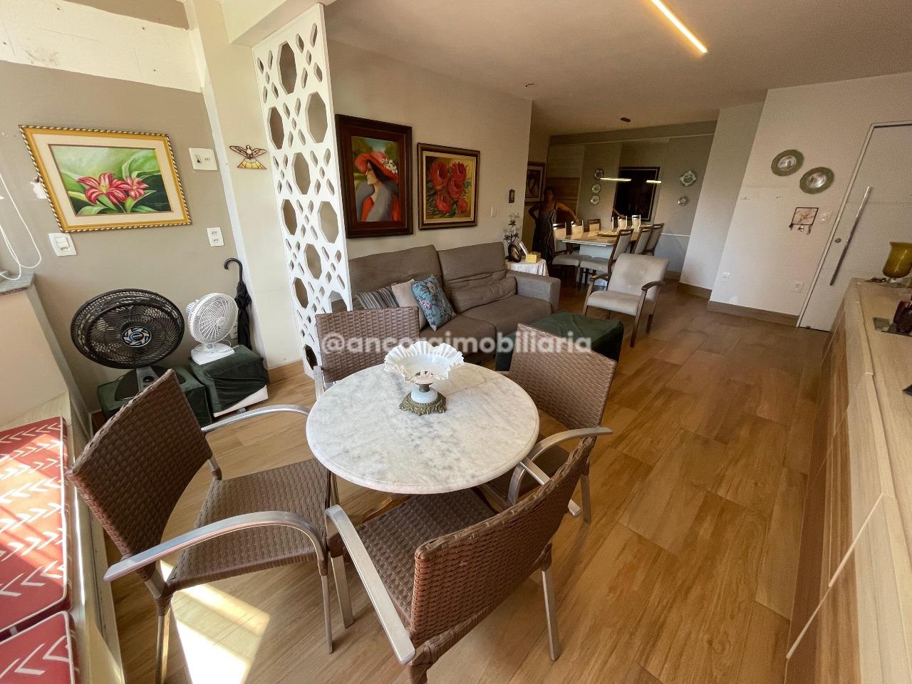 Apartamento à venda no Espinheiro: 