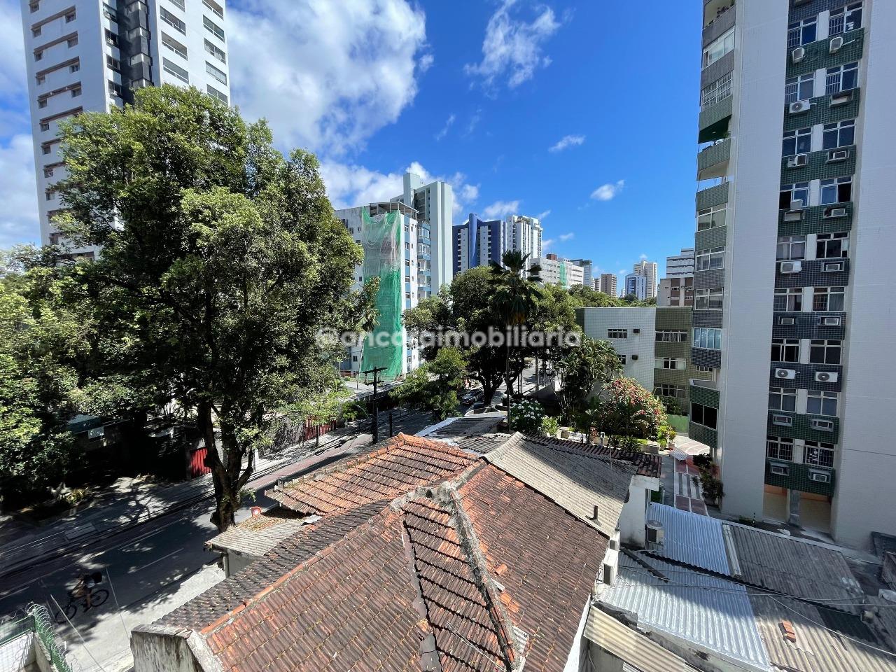 Apartamento à venda no Espinheiro: 