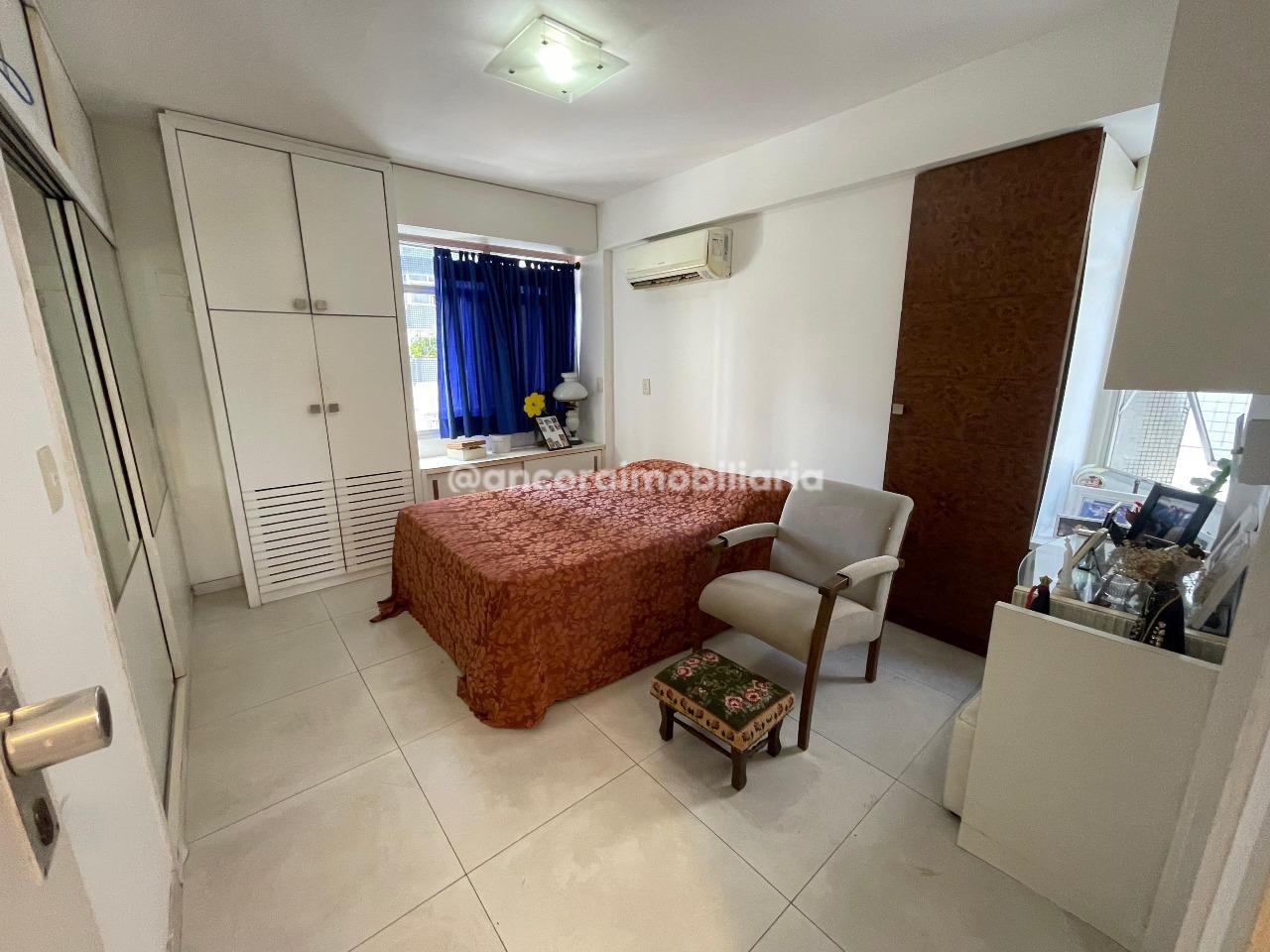 Apartamento à venda no Espinheiro: 