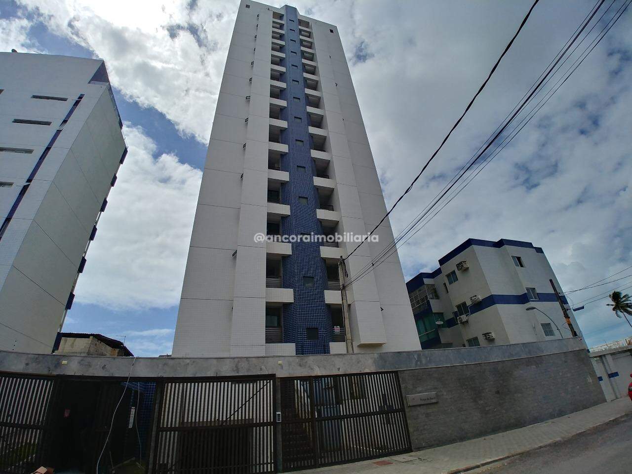 Apartamento para aluguel no Candeias: 