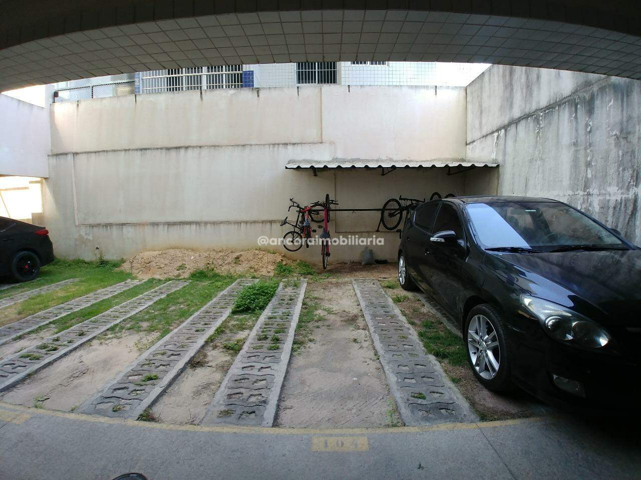 Apartamento para aluguel no Candeias: 