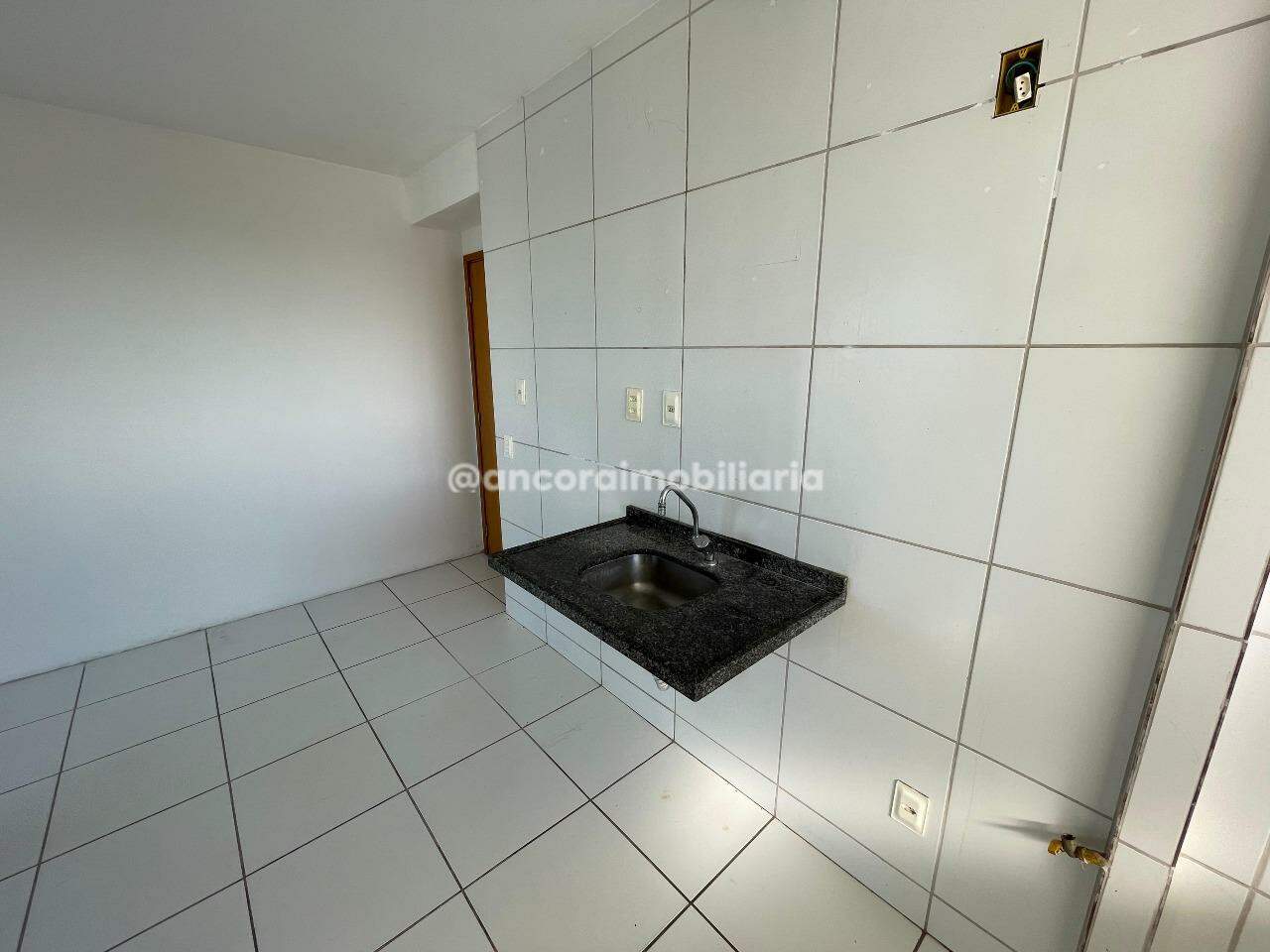 Apartamento para aluguel no Candeias: 