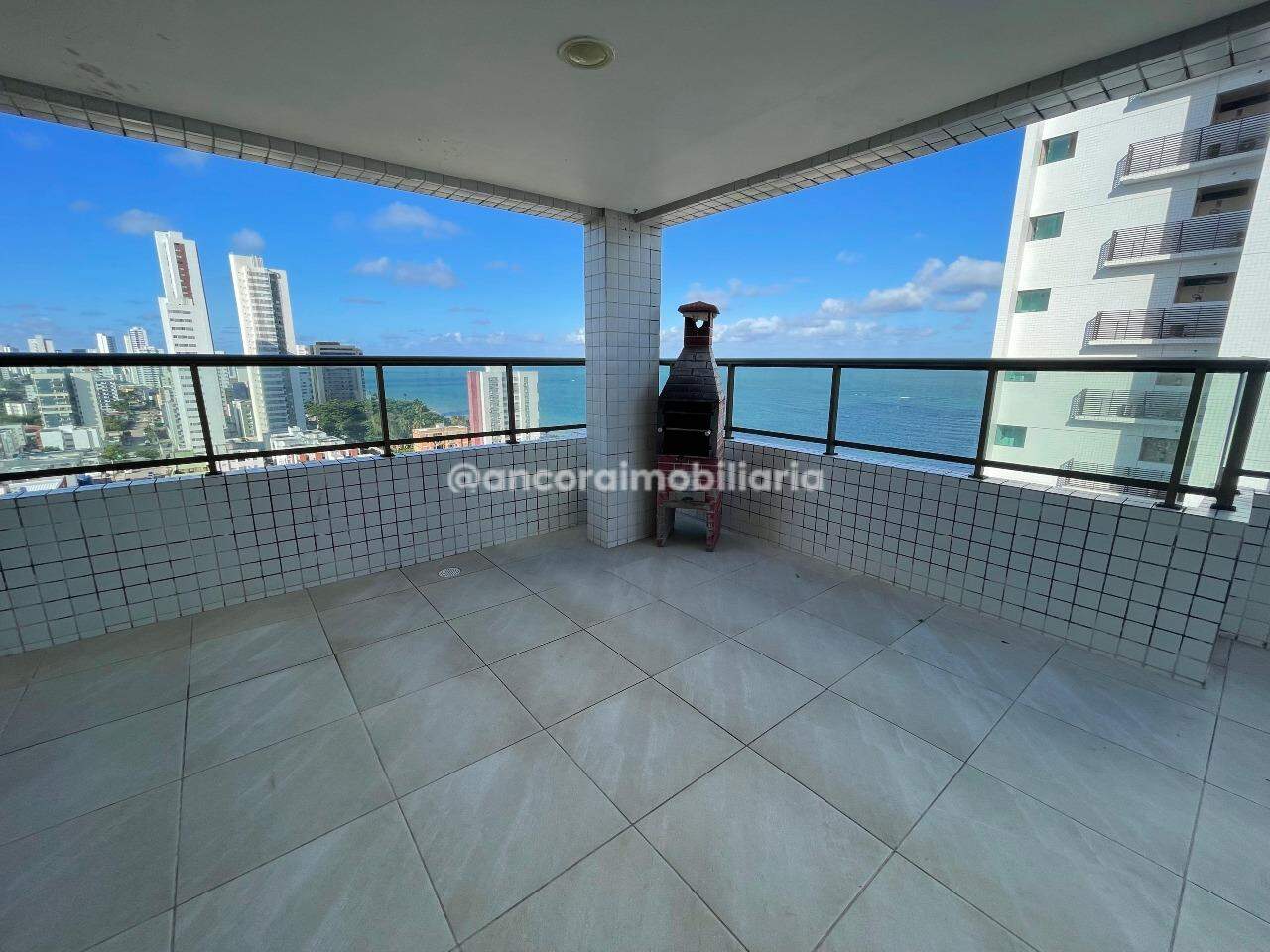Apartamento para aluguel no Candeias: 