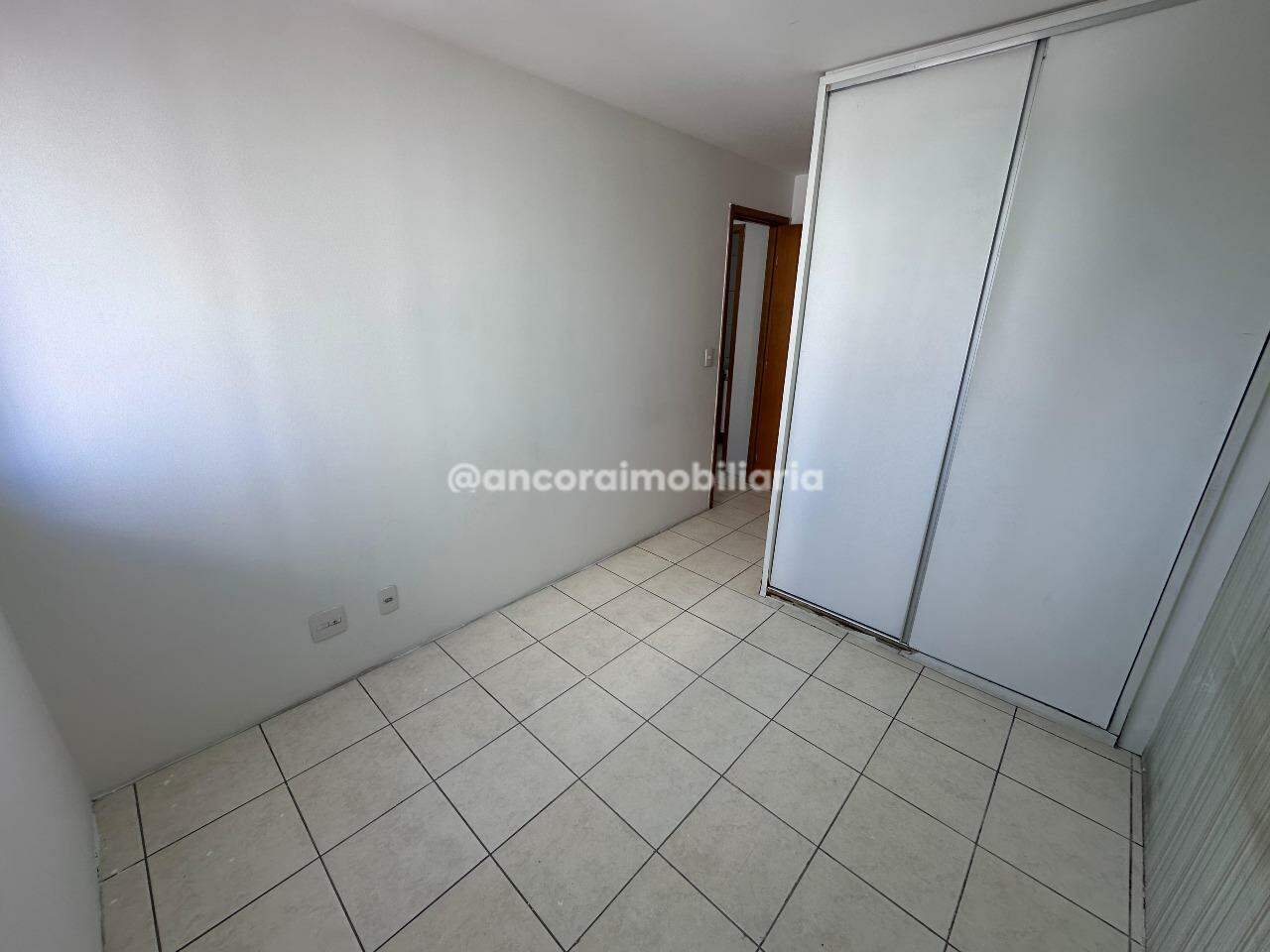 Apartamento para aluguel no Encruzilhada: 