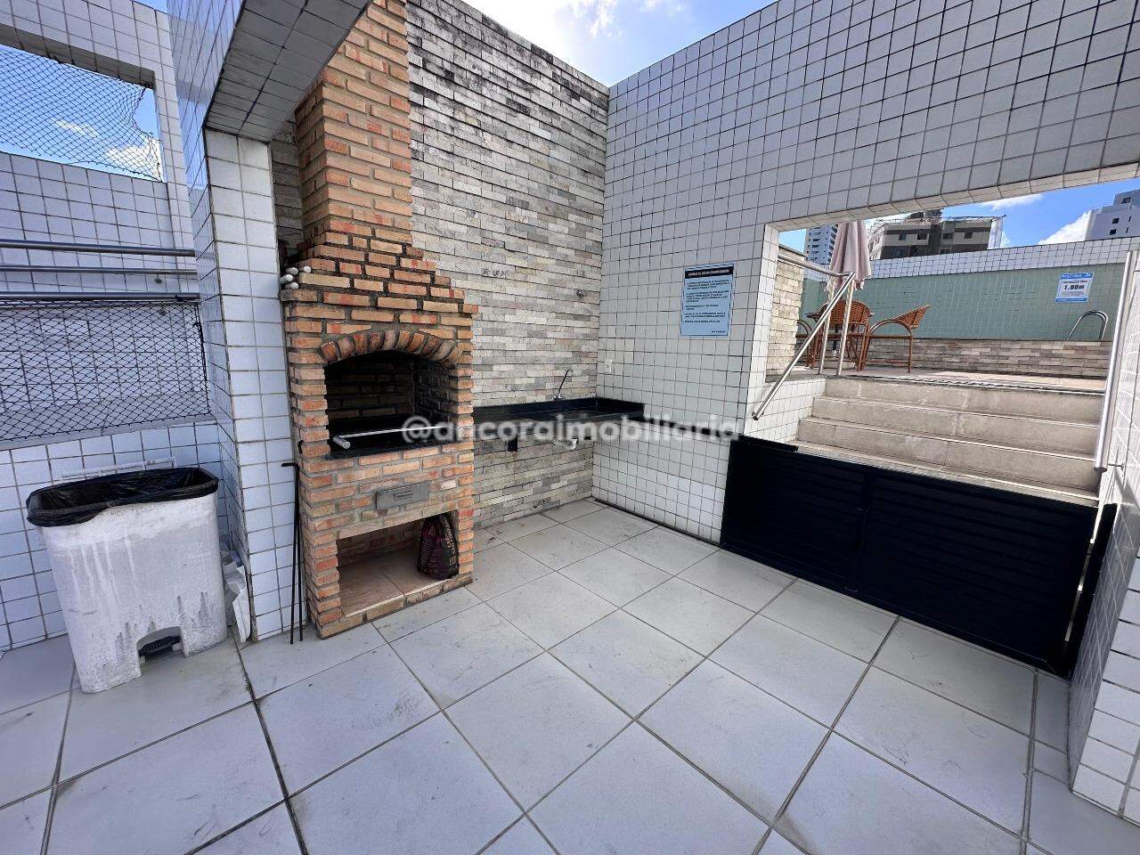 Apartamento para aluguel no Encruzilhada: 