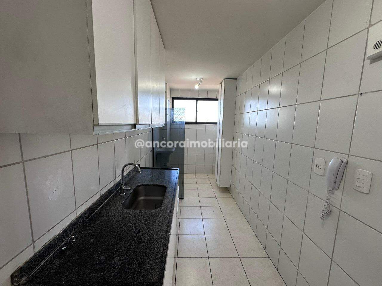Apartamento para aluguel no Encruzilhada: 