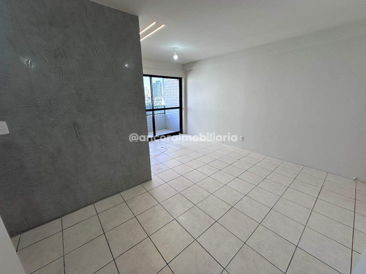 Apartamento para aluguel no Encruzilhada: 