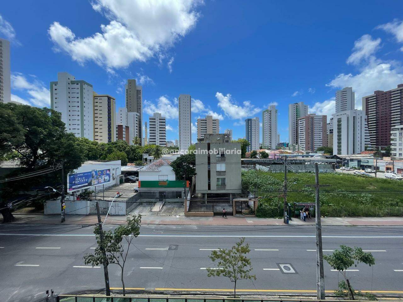 Apartamento para aluguel no Madalena: