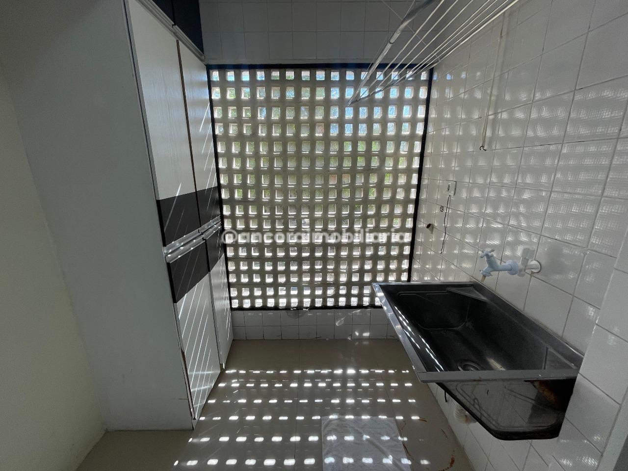 Apartamento para aluguel no Candeias: 