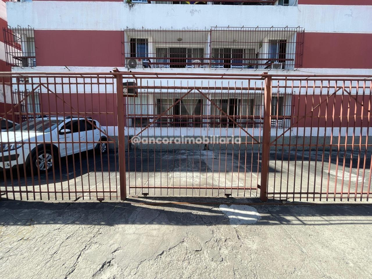 Apartamento para aluguel no Candeias: 