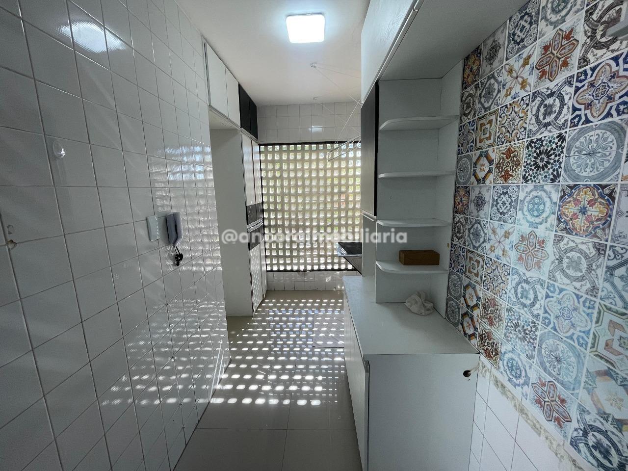 Apartamento para aluguel no Candeias: 