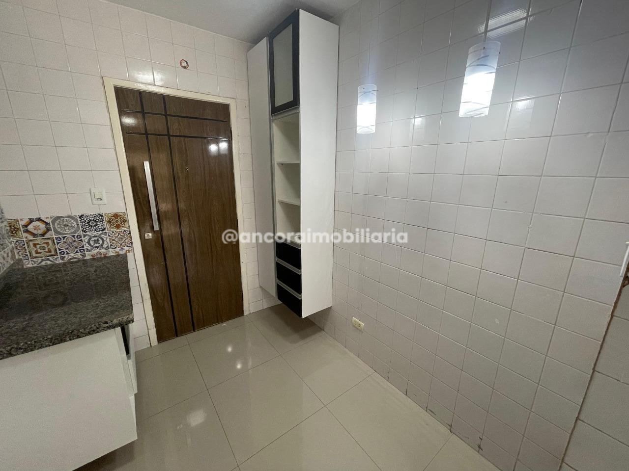 Apartamento para aluguel no Candeias: 