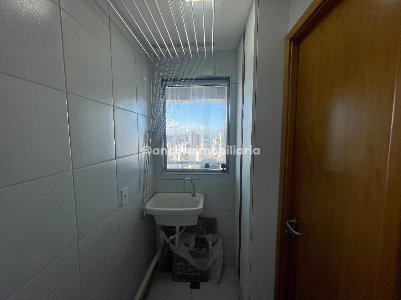 Apartamento para aluguel no Candeias: 