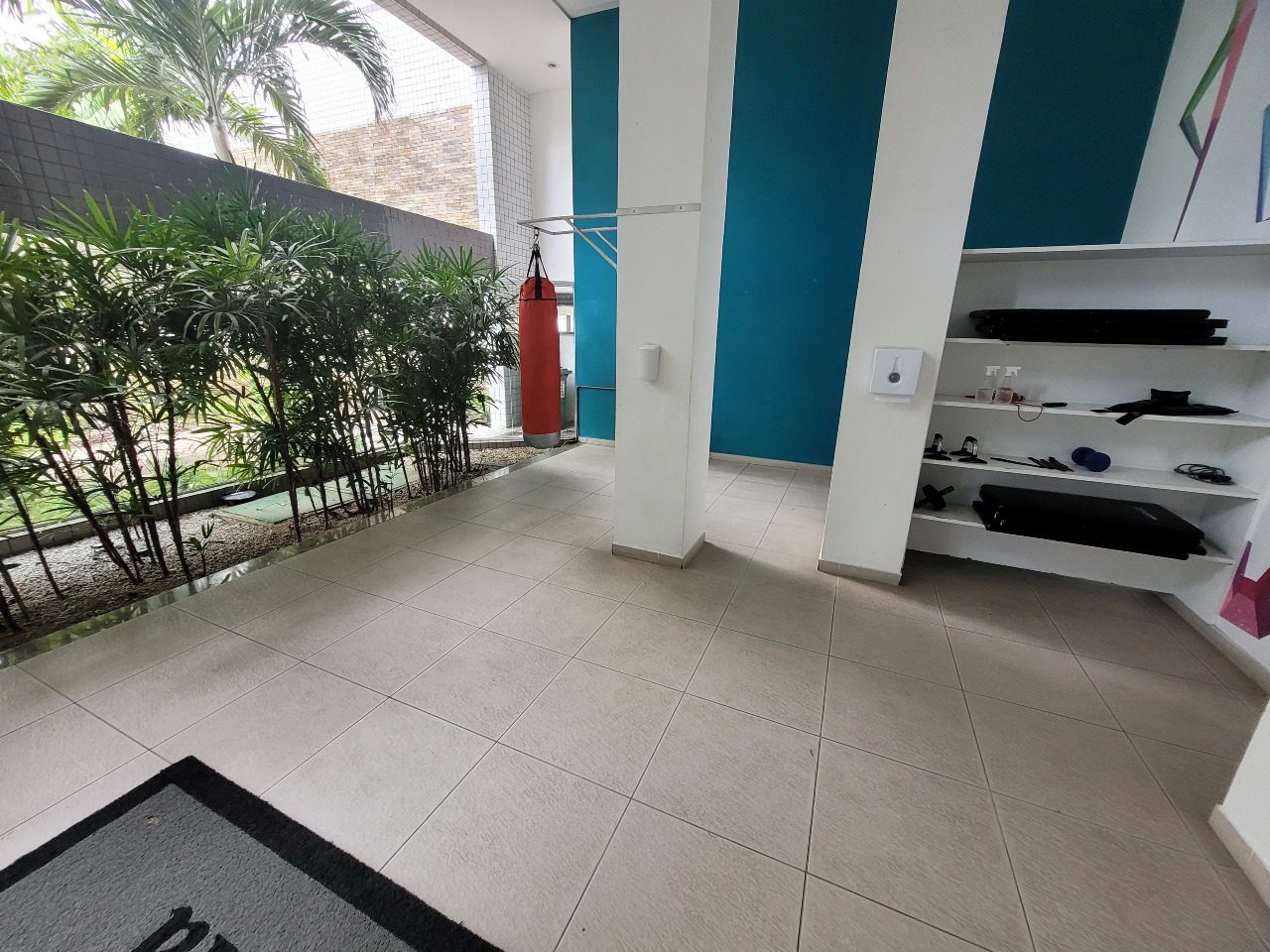 Apartamento para aluguel no Candeias: 
