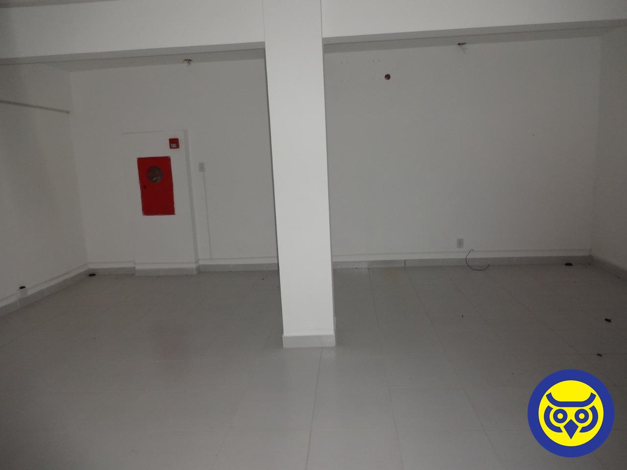 Loja para aluguel no Canto: 