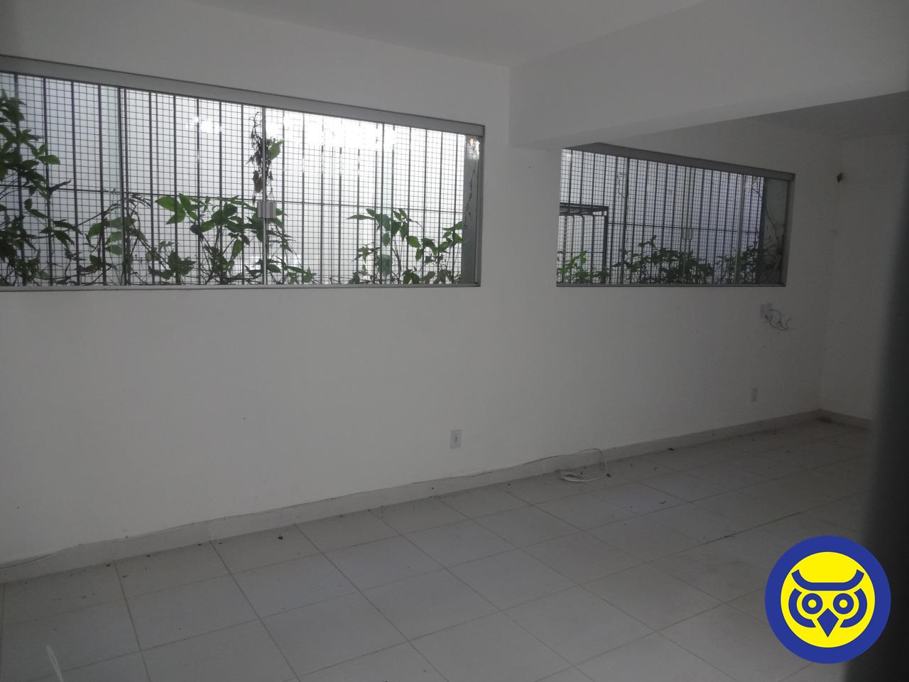 Loja para aluguel no Canto: 