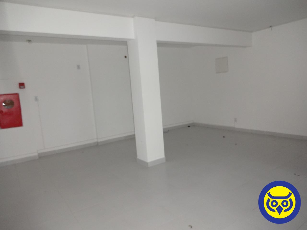 Loja para aluguel no Canto: 