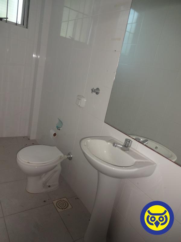 Loja para aluguel no Canto: 