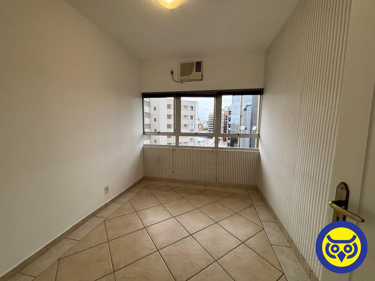 Salas/Conjuntos para aluguel no Centro: