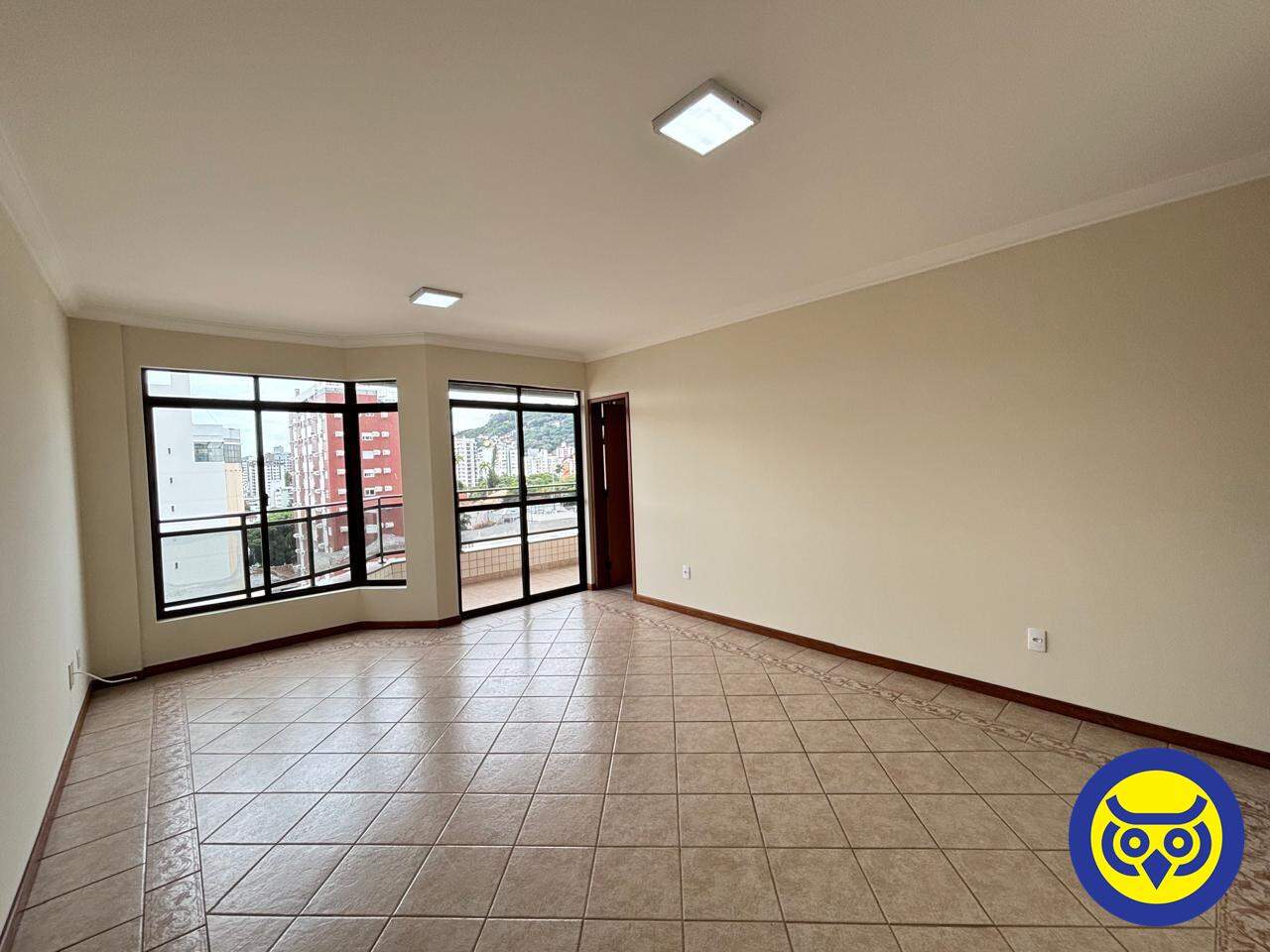 Apartamento para aluguel no Centro: 