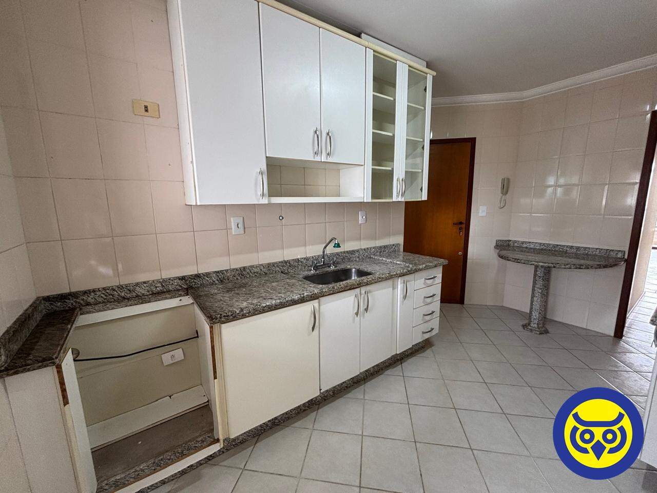 Apartamento para aluguel no Centro: 