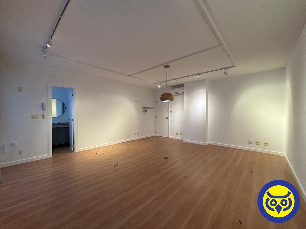 Salas/Conjuntos para aluguel no Itacorubi: