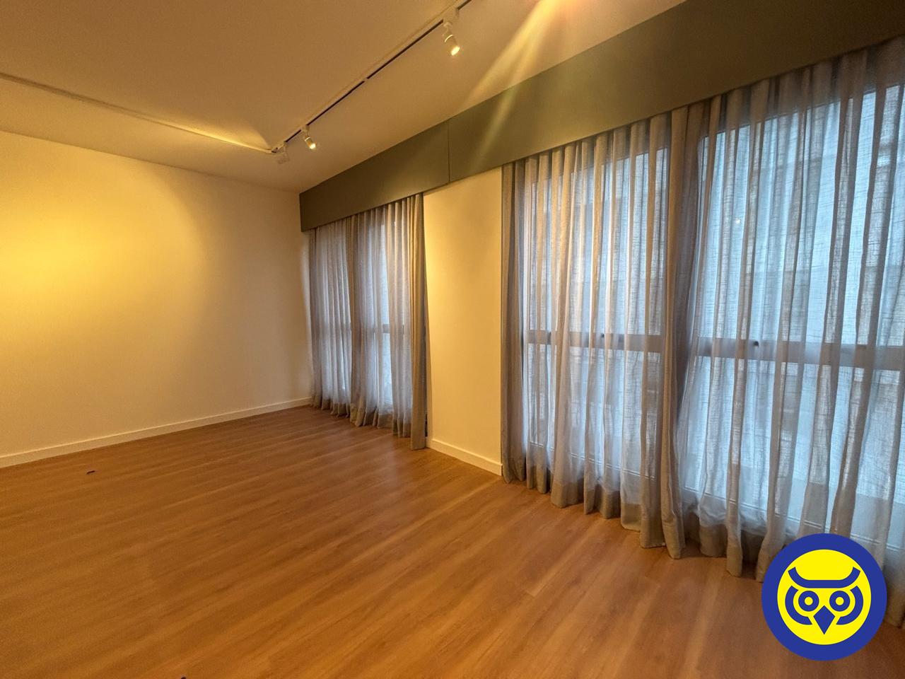 Salas/Conjuntos para aluguel no Itacorubi: