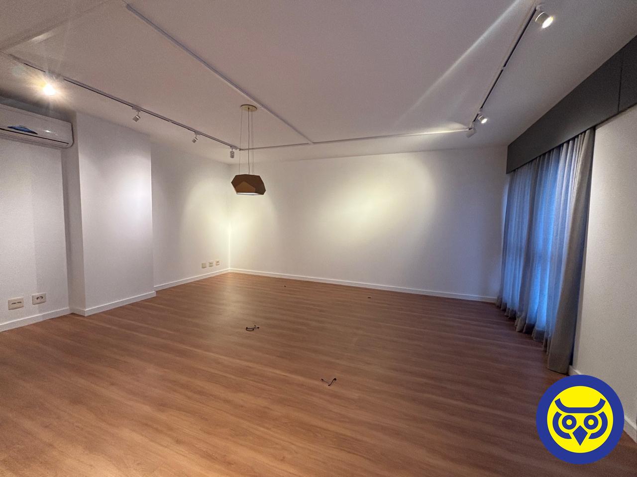 Salas/Conjuntos para aluguel no Itacorubi: