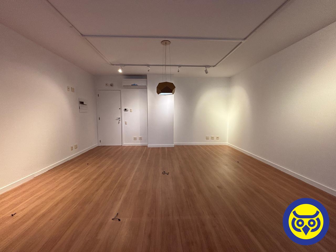 Salas/Conjuntos para aluguel no Itacorubi: