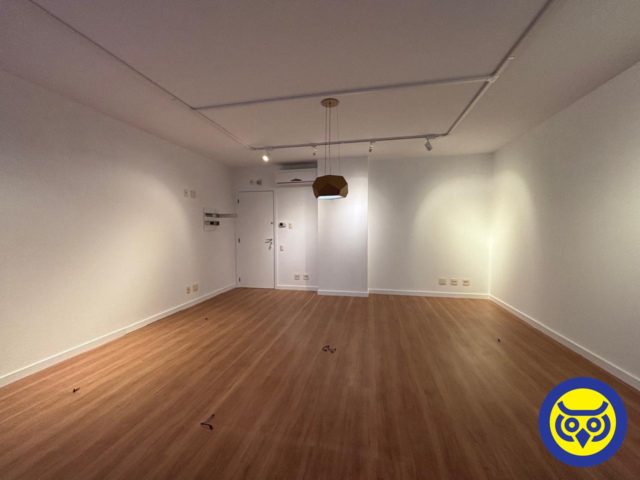 Salas/Conjuntos para aluguel no Itacorubi: