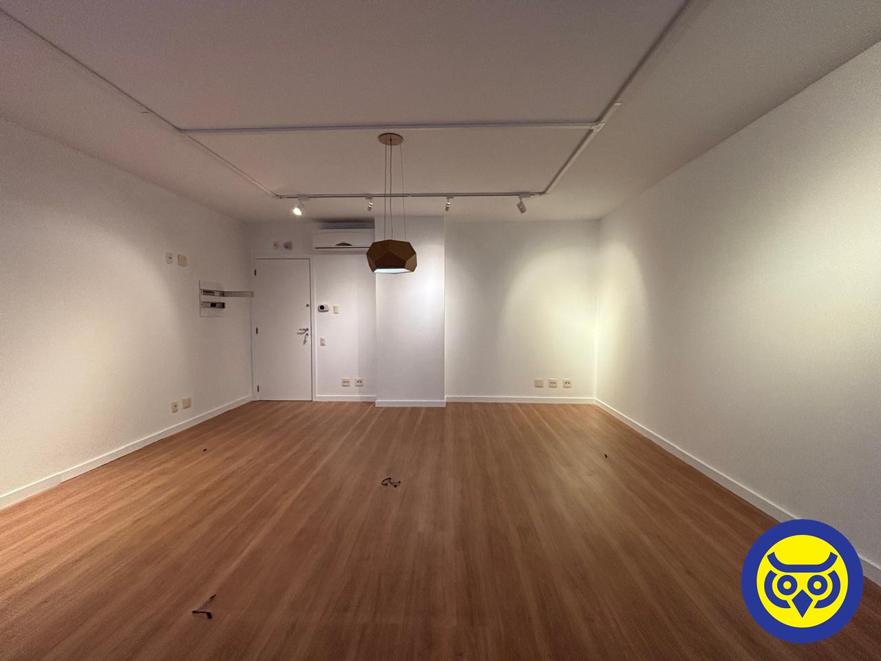 Salas/Conjuntos para aluguel no Itacorubi: