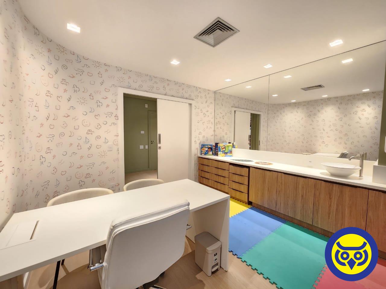 Salas/Conjuntos para aluguel no Centro: 