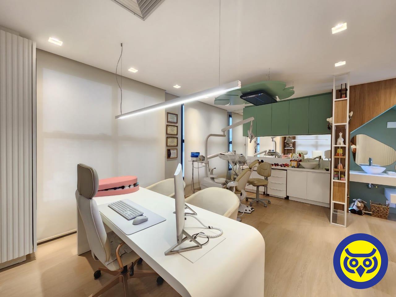 Salas/Conjuntos para aluguel no Centro: 