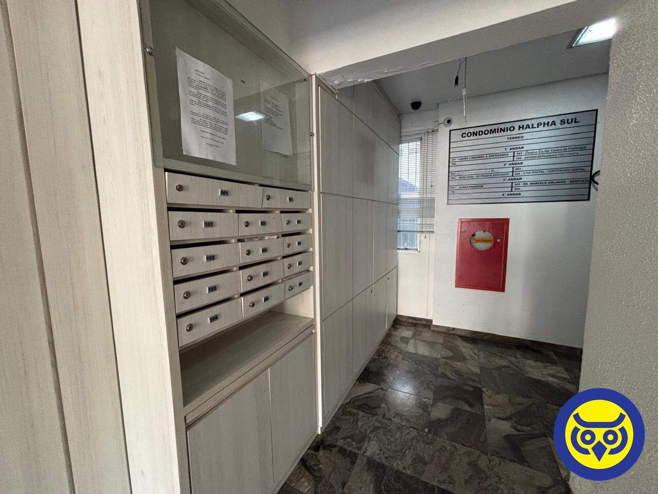 Sala para aluguel no Centro: 