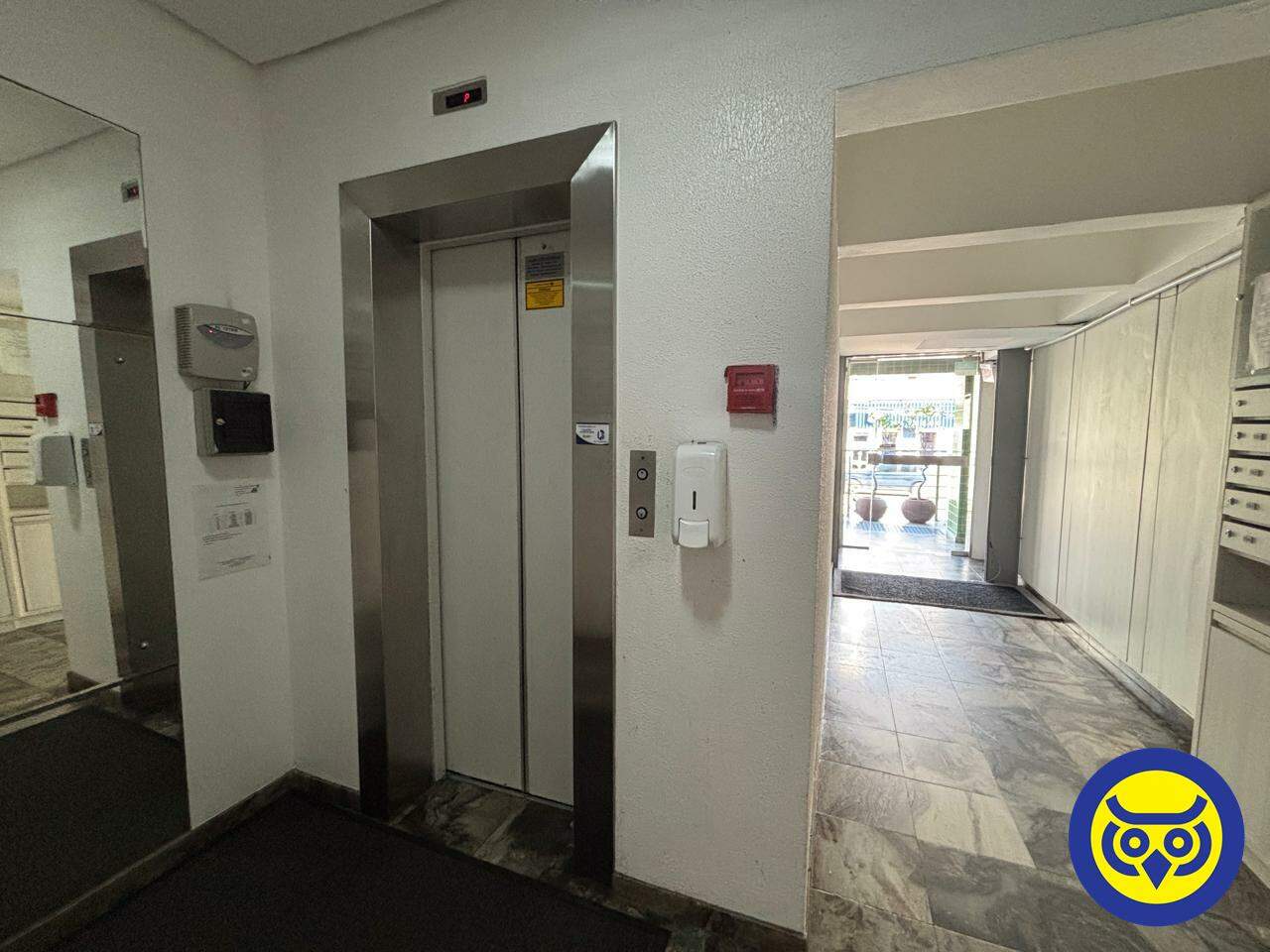 Sala para aluguel no Centro: 
