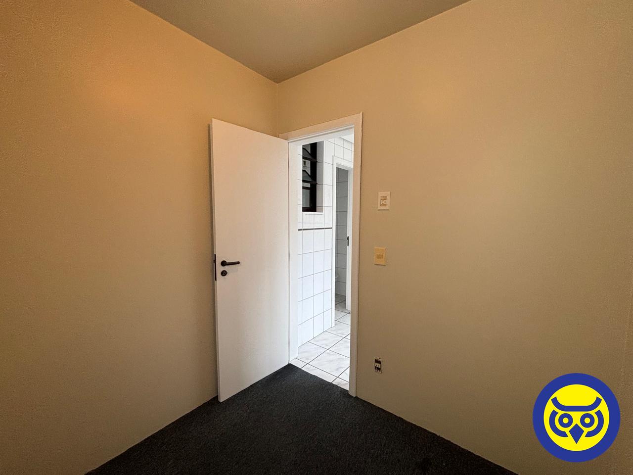 Apartamento para aluguel no Agronômica: 