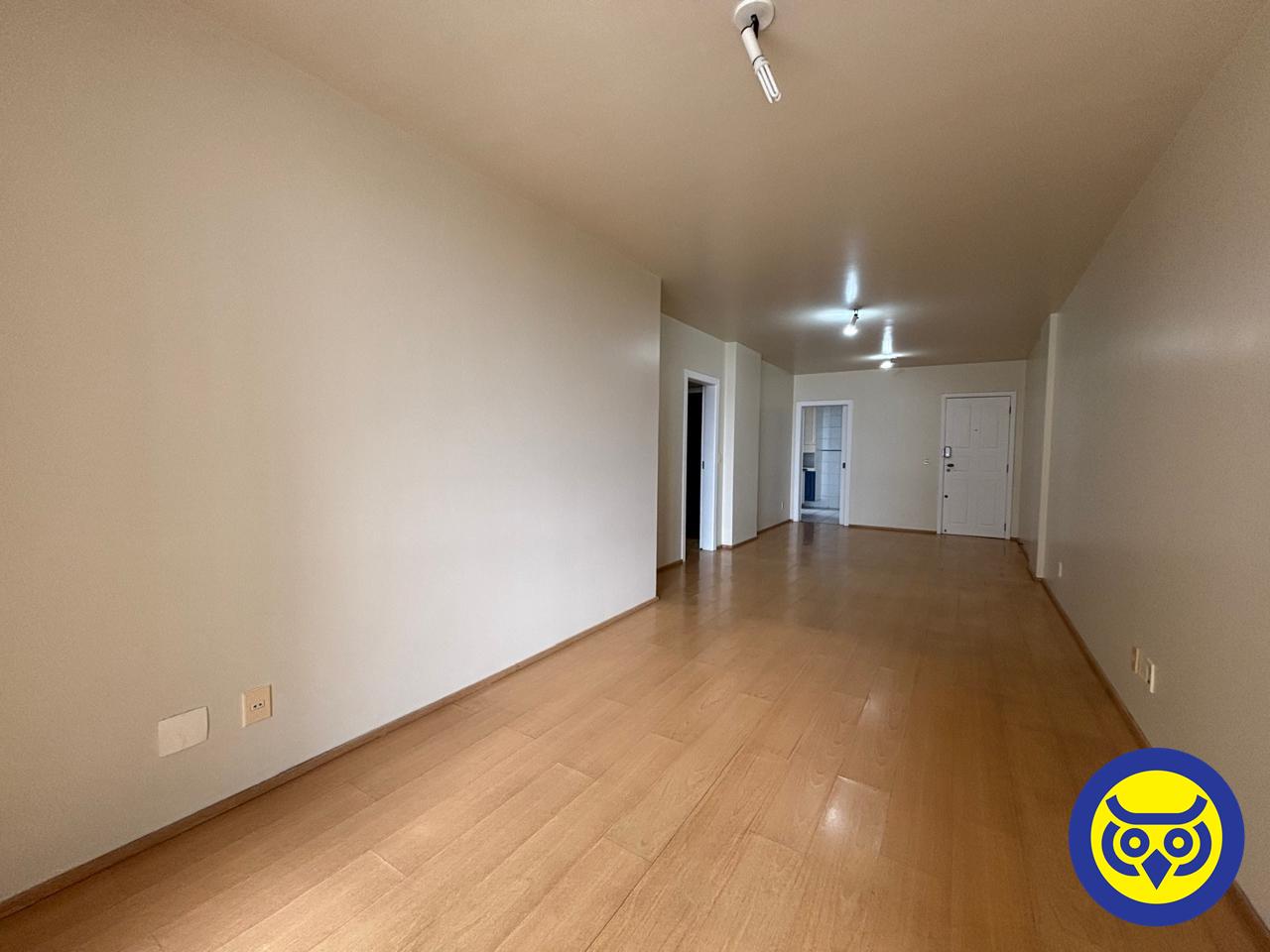 Apartamento para aluguel no Agronômica: 