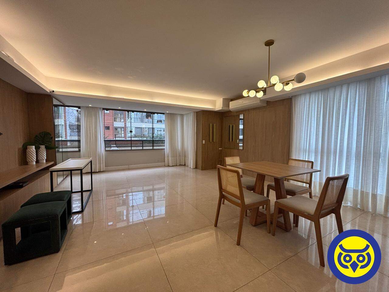 Apartamento para aluguel no Centro: 