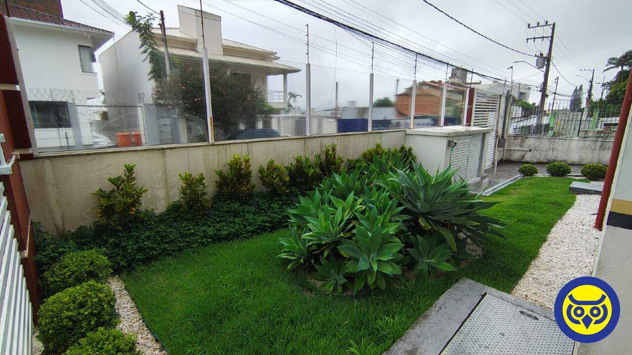 Apartamento para aluguel no Coqueiros: 