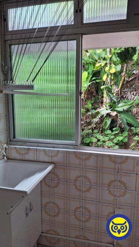 Apartamento para aluguel no Coqueiros: 