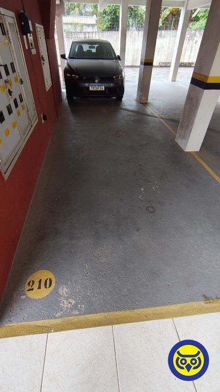 Apartamento para aluguel no Coqueiros: 