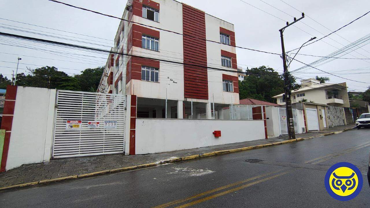 Apartamento para aluguel no Coqueiros: 