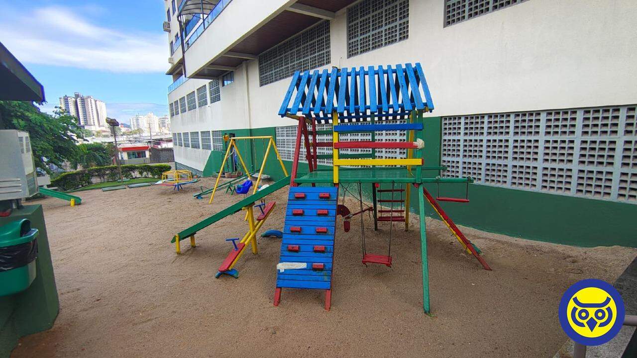 Apartamento para aluguel no Barreiros: 