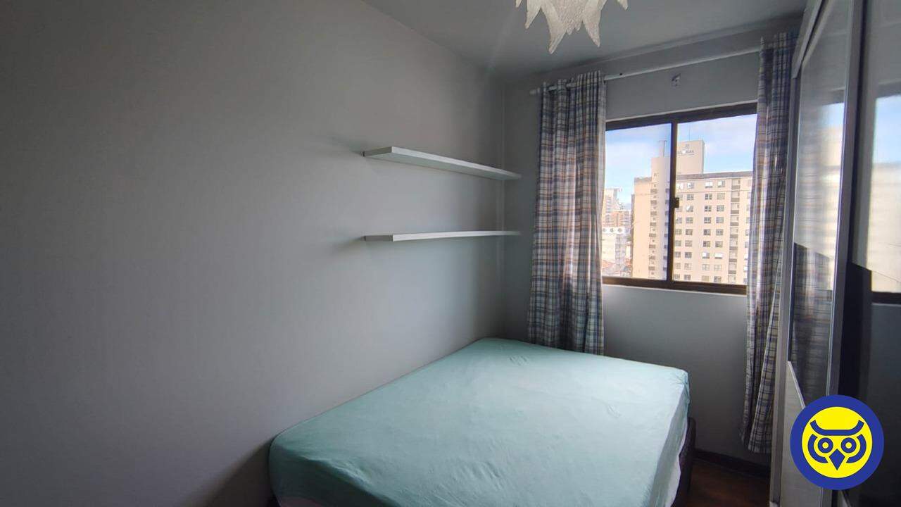 Apartamento para aluguel no Barreiros: 