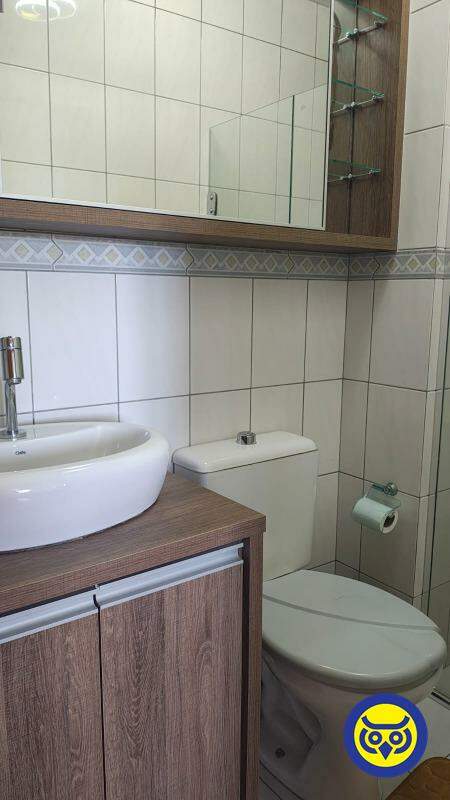 Apartamento para aluguel no Barreiros: 