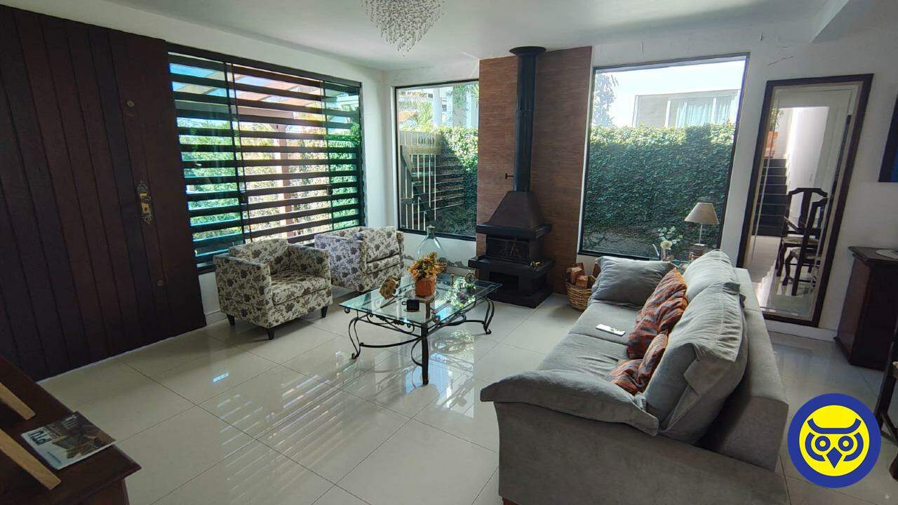 Casa para aluguel no Pedra Branca: 