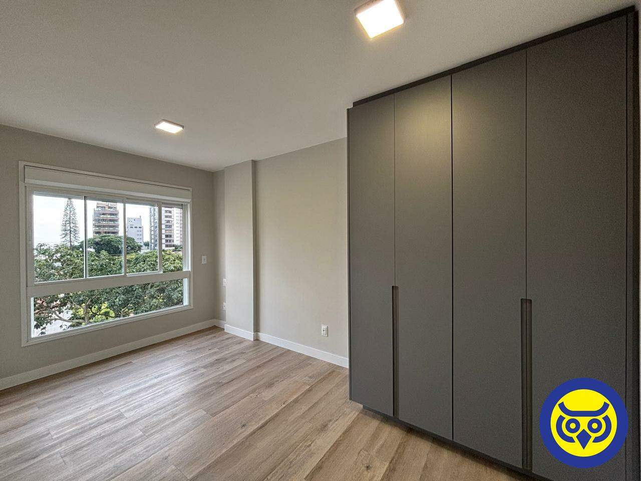 Apartamento para aluguel no Agronômica: 
