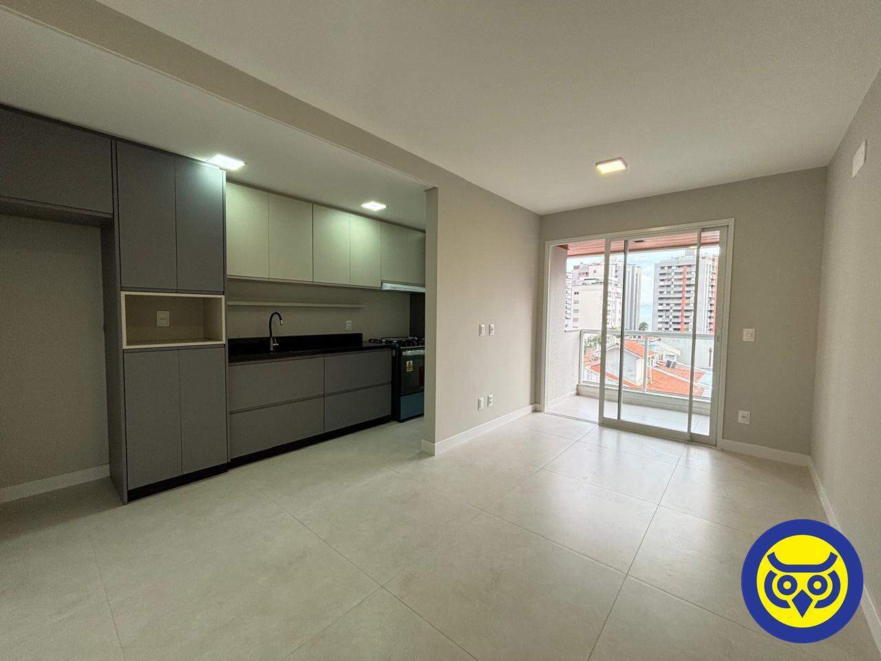 Apartamento para aluguel no Agronômica: 