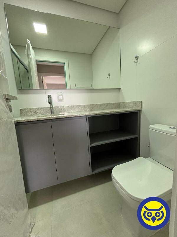 Apartamento para aluguel no Agronômica: 